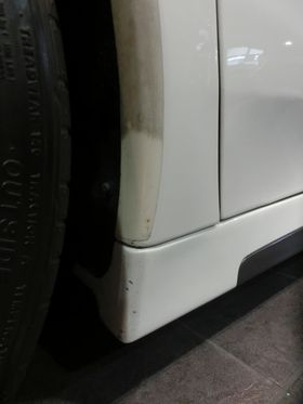 車のフェンダー・カバーシール汚れ除去ピッチレスコート
