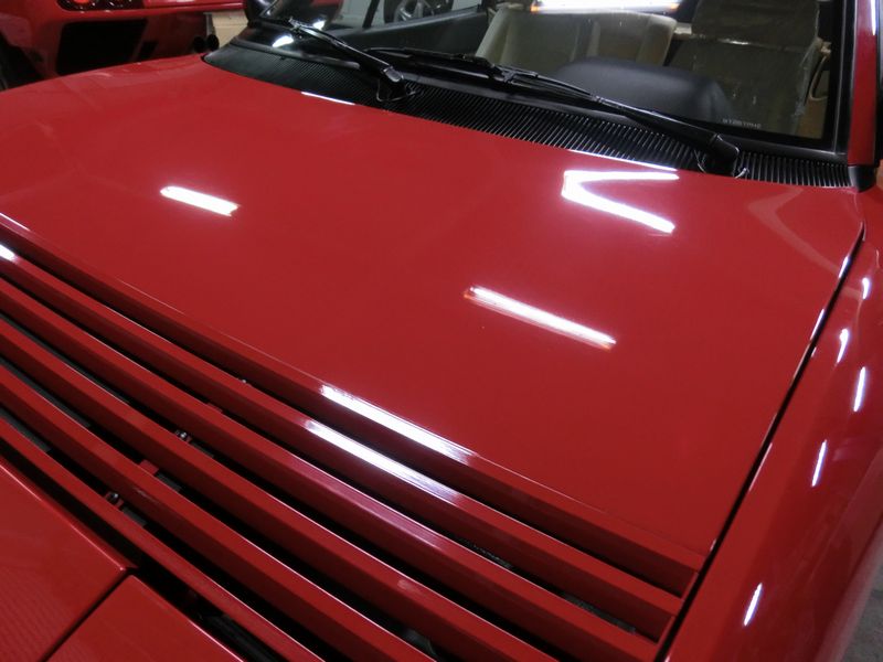 フェラーリ・モンデアル赤色塗装のお手入れ方法とコツ