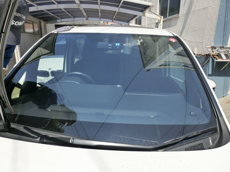 トヨタ・ボクシー窓ガラス洗いの簡単なお手入れ方法